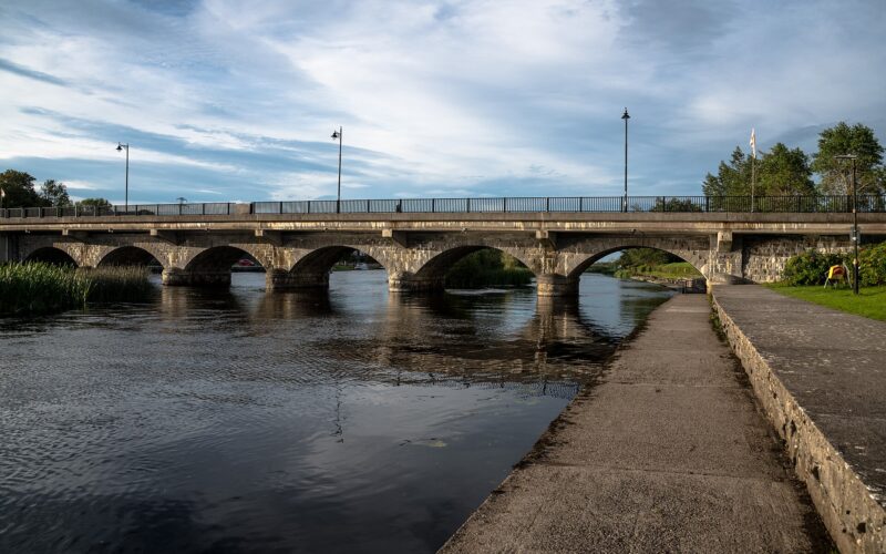Riverside walk beside Lanesborough Bridge on a sunny day
